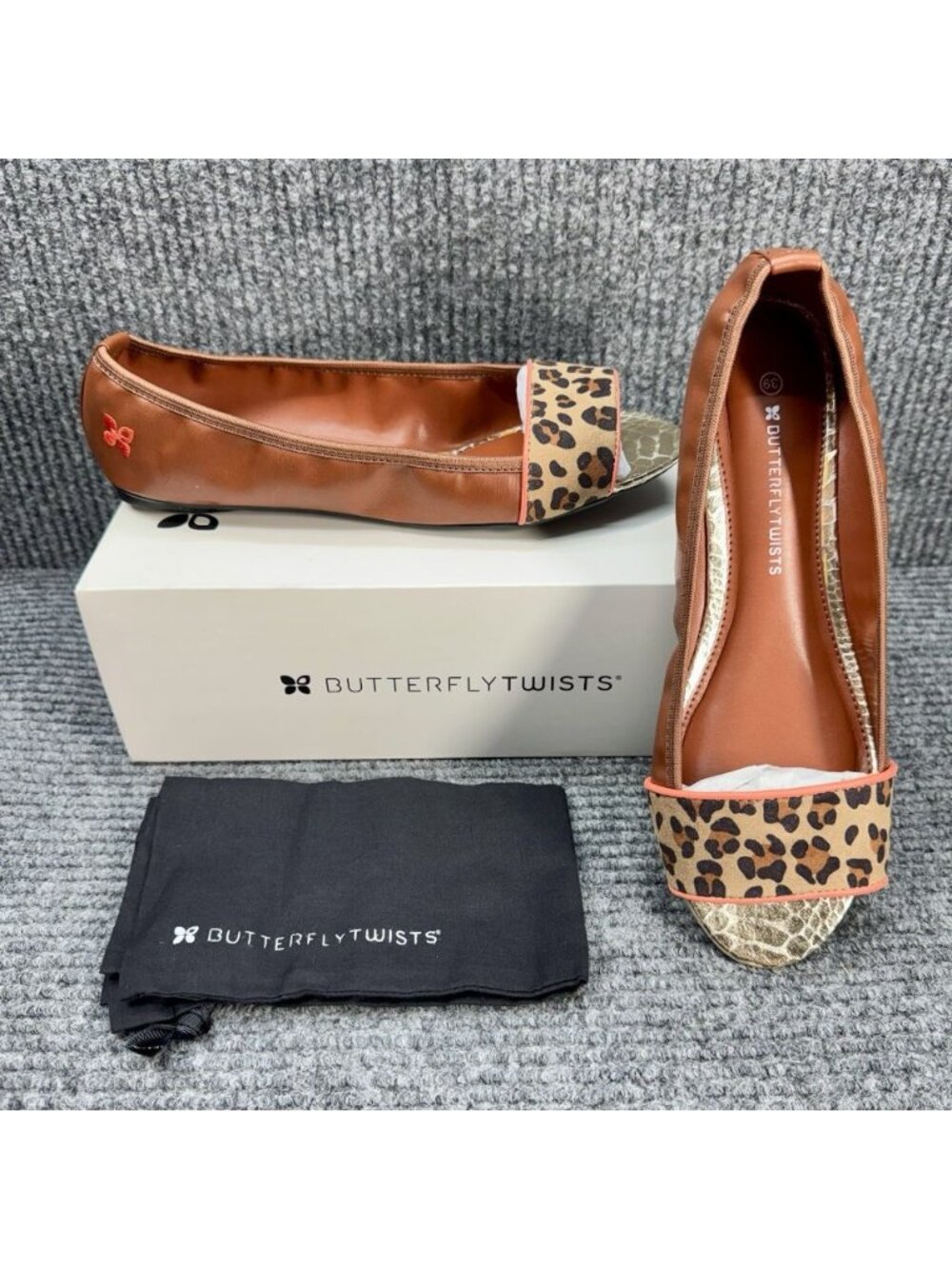 Butterfly Twists Portia Ballet Flats Womens 39/8 Brown Leopard Peep Toe Foldable
